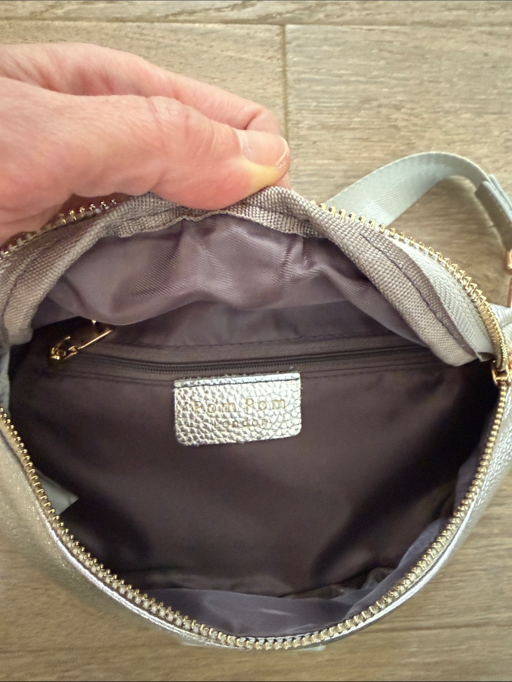 Pom Pom London Bum Bag Metallic Silver - Picture 4 of 7